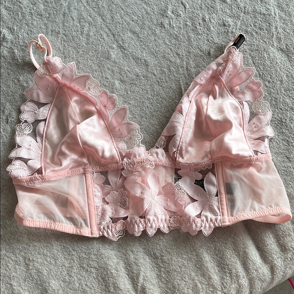 Victoria's Secret Pink Floral Lace Bralette